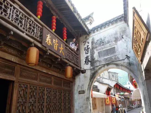 沈阳中街火灾最新情况及紧急救援与后续关注关注